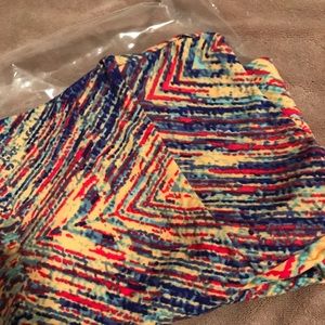 NWOT LulaRoe OS leggings